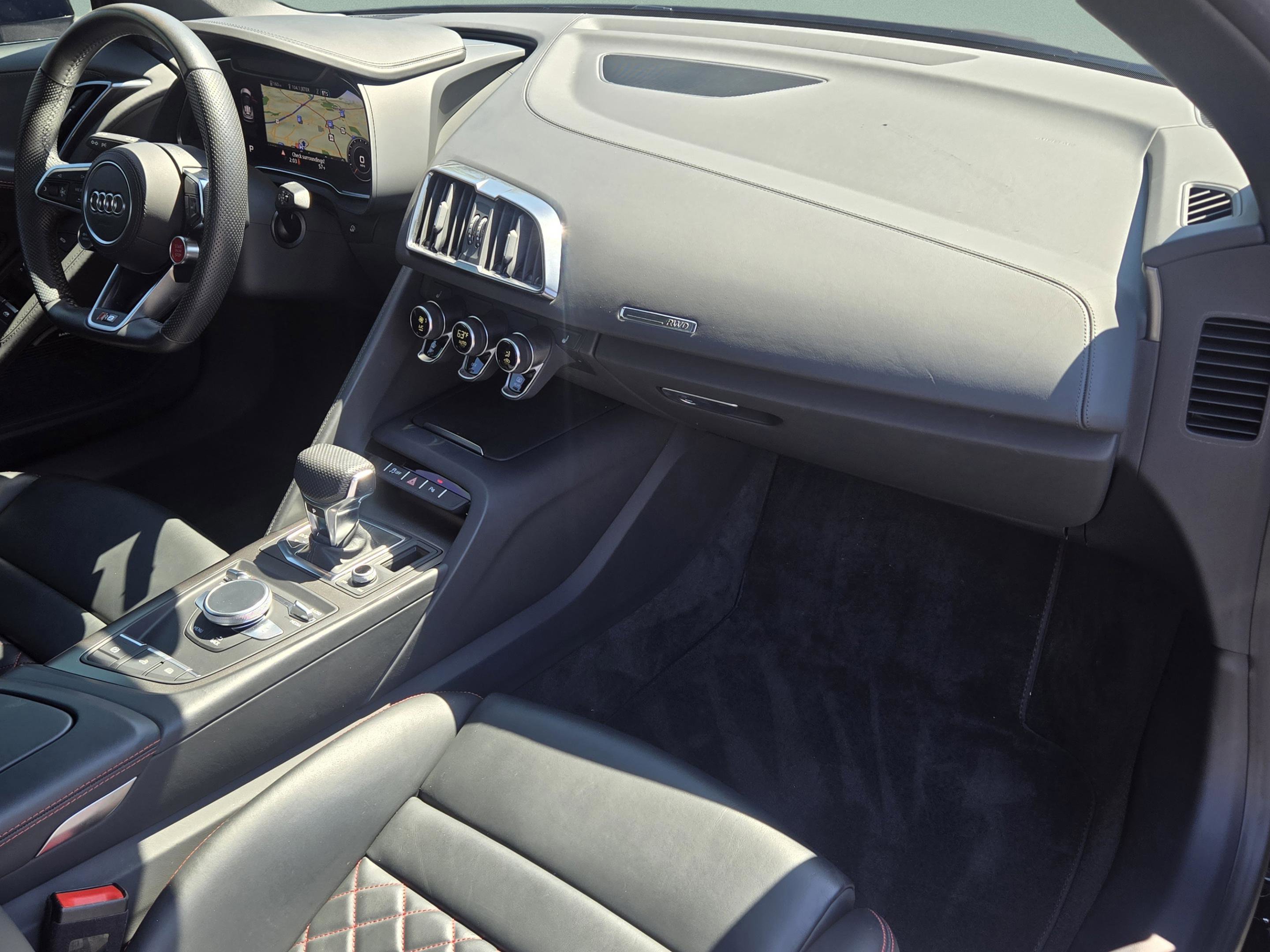 Used 2021 Audi R8 V10 image 16