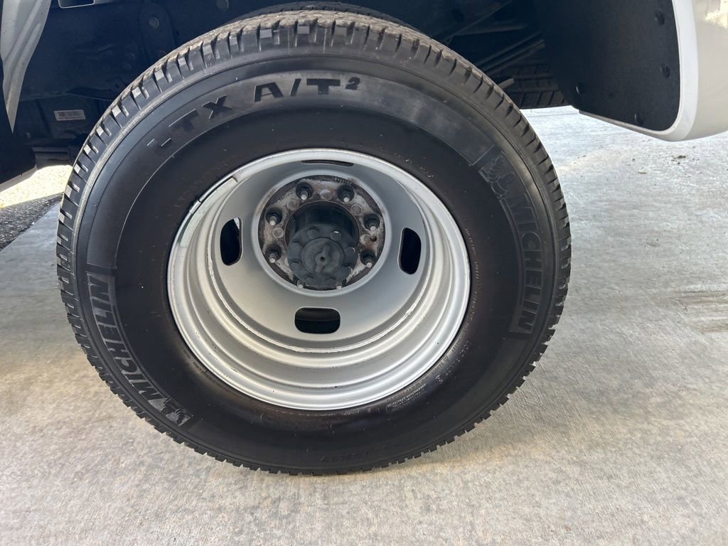 Used 2024 Ford F350 XL image 18