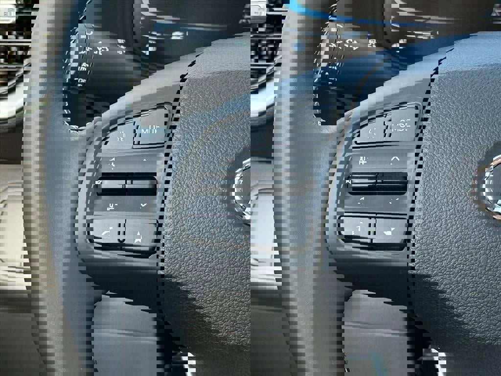 New 2026 Hyundai Venue SEL image 19