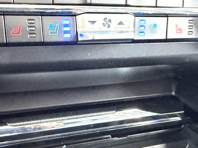 New 2026 Ford F350 Lariat RWD image 34