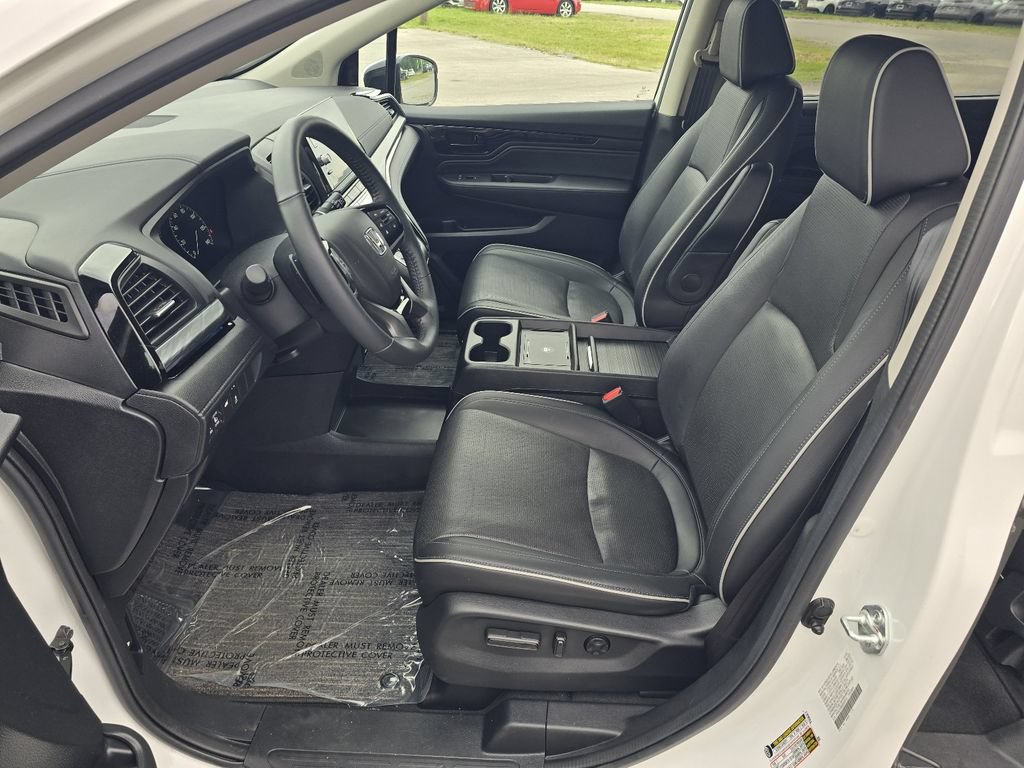 Certified 2025 Honda Odyssey Elite image 12