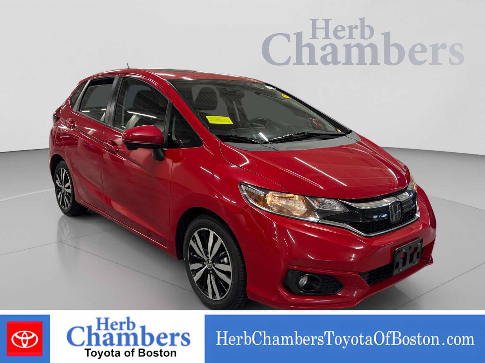 Used 2018 Honda Fit EX image 1