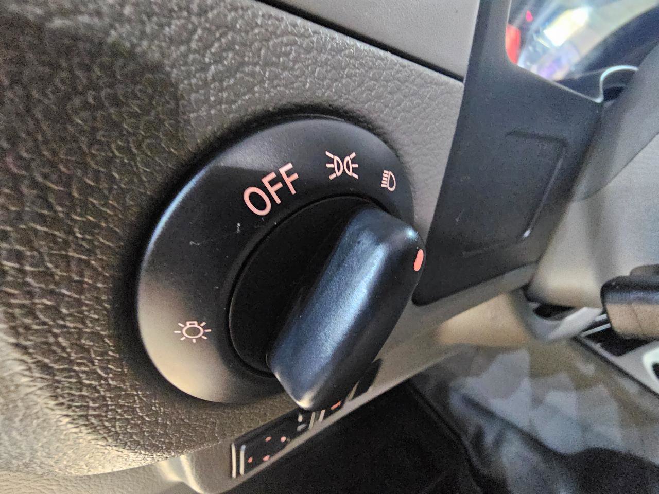 Used 2017 Nissan NV 1500 SV image 22