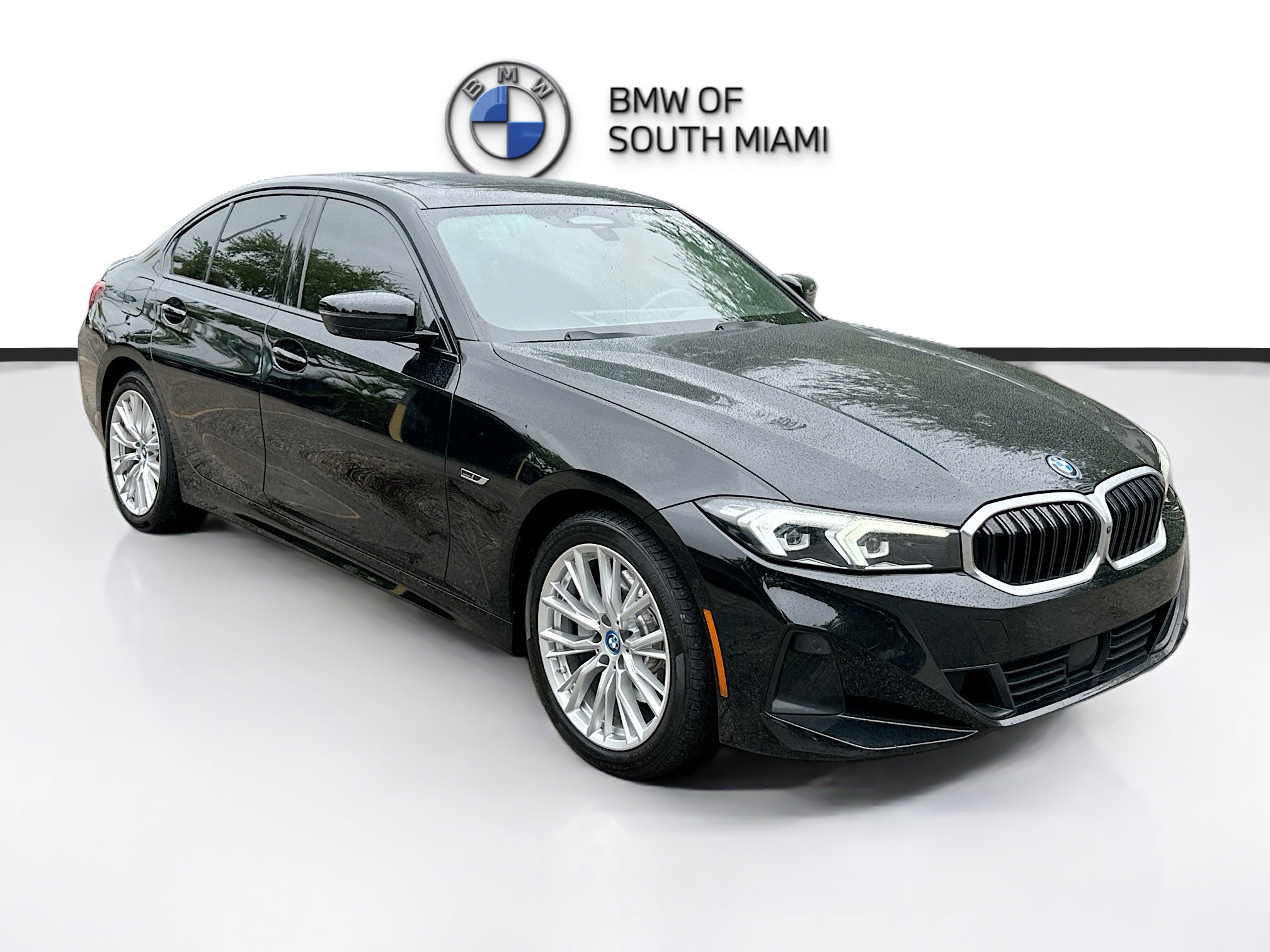 Used 2023 BMW 330e 330e w/ Premium Package image 1