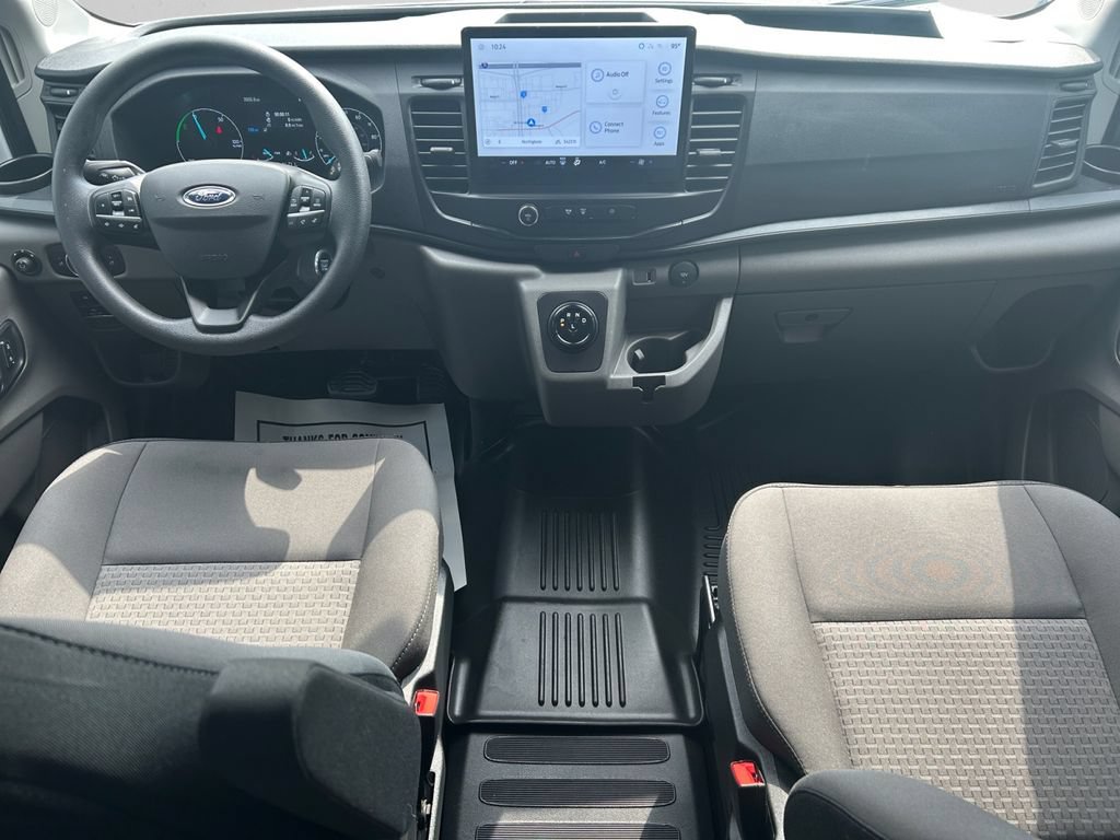 Used 2024 Ford E-Transit Low Roof RWD image 2
