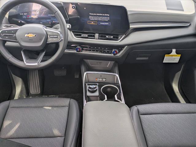 New 2026 Chevrolet Equinox LT w/ Convenience Package II FWD image 13