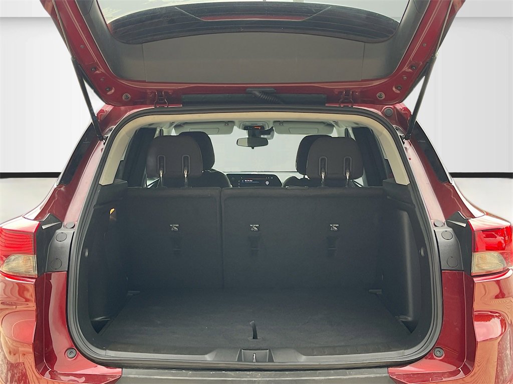 Used 2024 Chevrolet TrailBlazer LT image 23