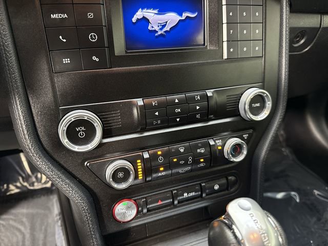 Used 2019 Ford Mustang Coupe w/ Black Accent Package RWD image 8