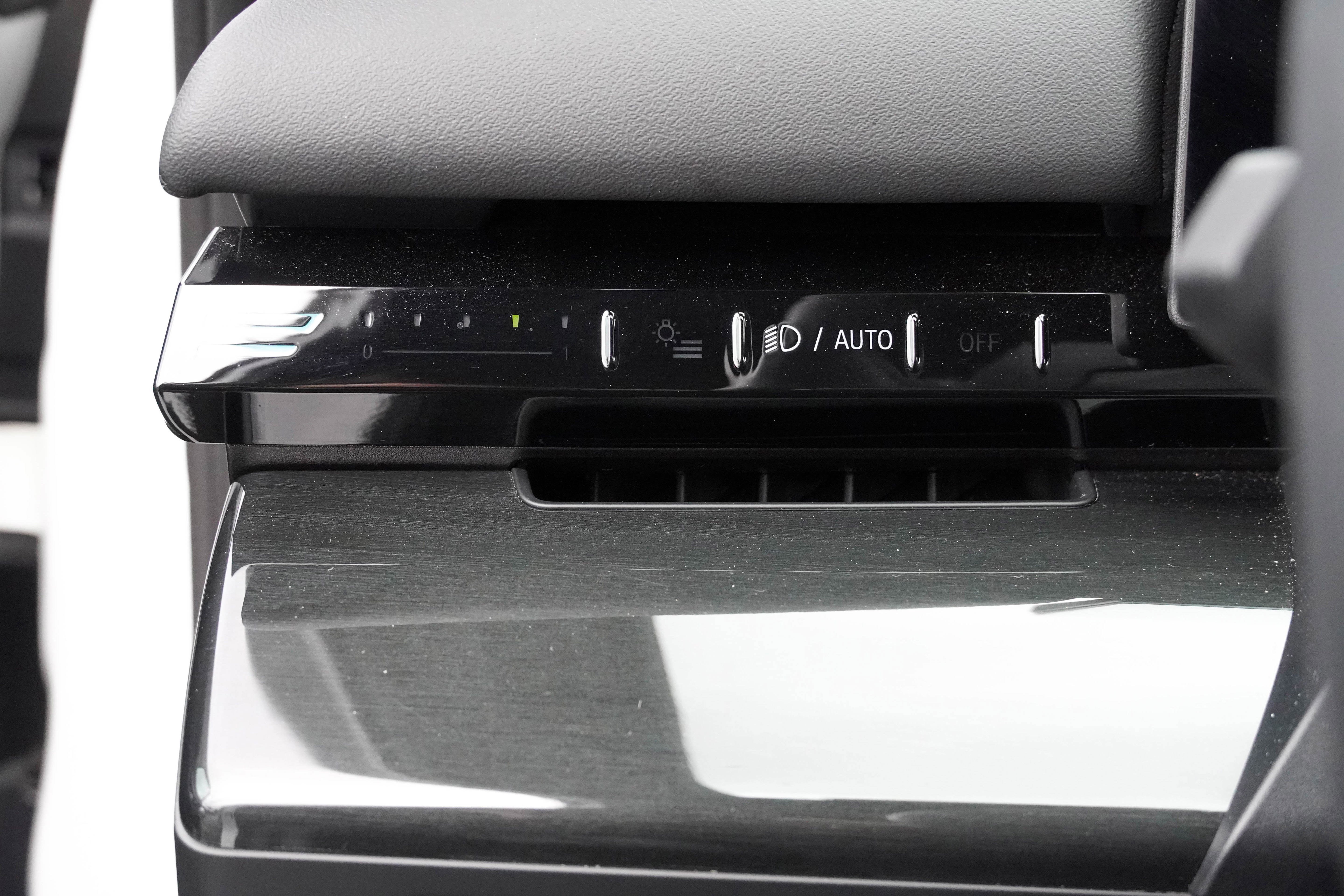 Certified 2024 BMW 530i 530i image 17