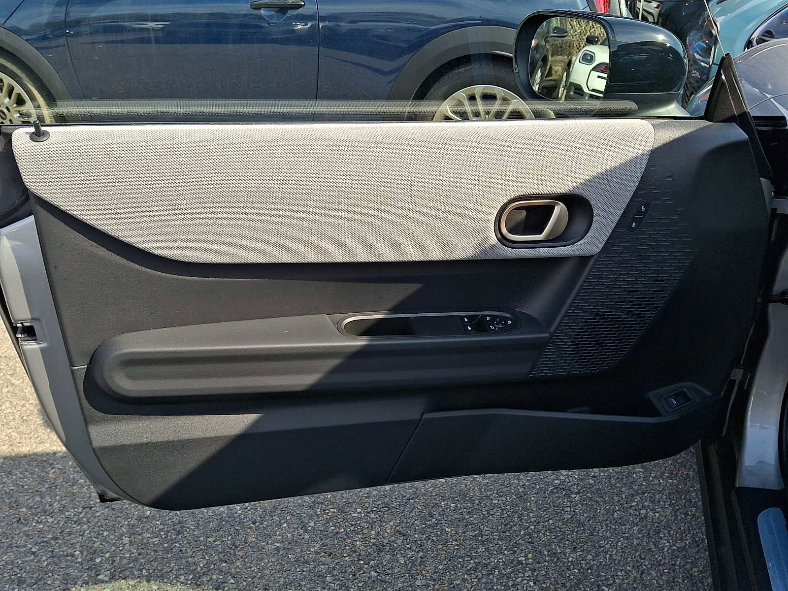 Used 2025 MINI Cooper S FWD image 13