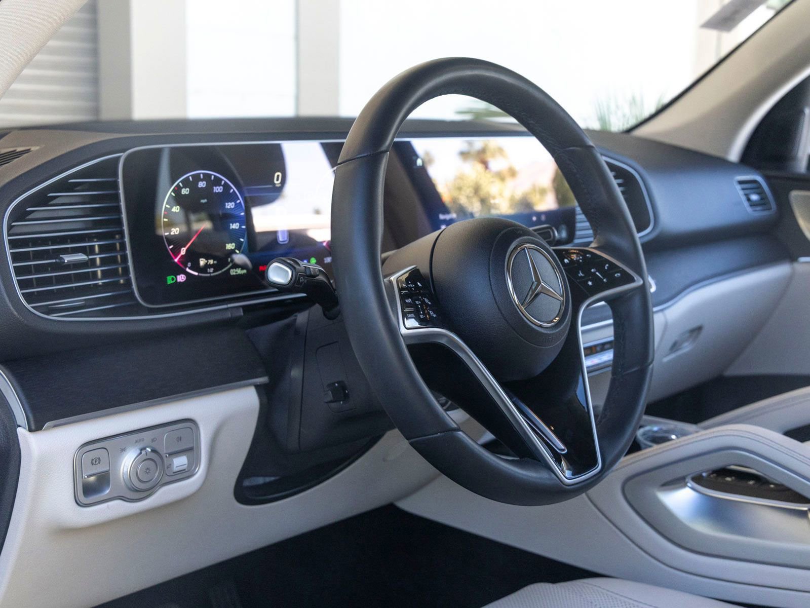 Used 2024 Mercedes-Benz GLE 450 4MATIC image 15