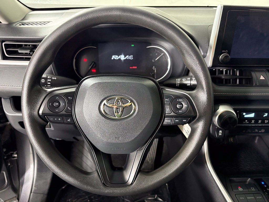 Used 2024 Toyota RAV4 LE FWD image 23