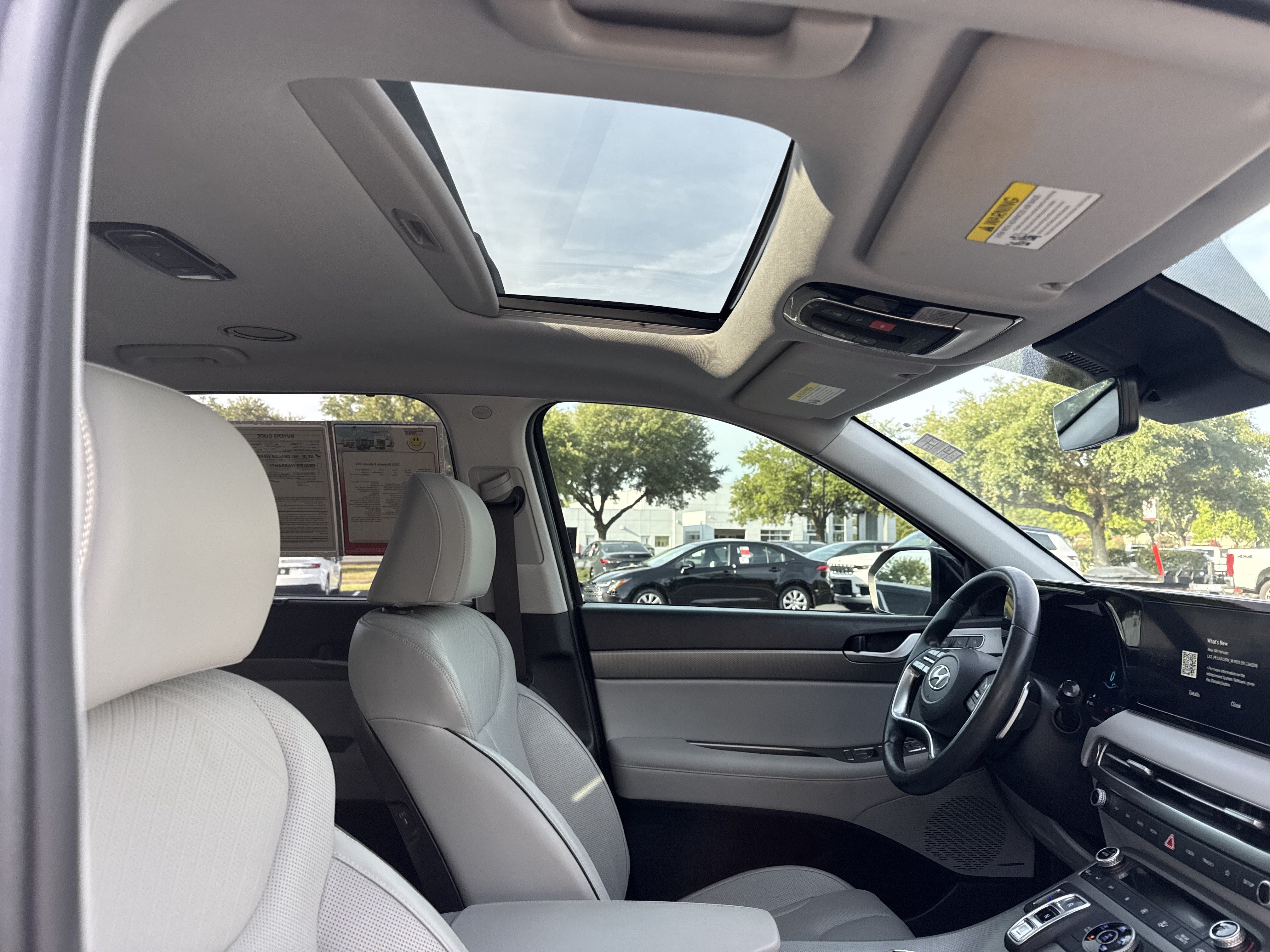 Used 2023 Hyundai Palisade SEL w/ Premium Package AWD/4WD image 39