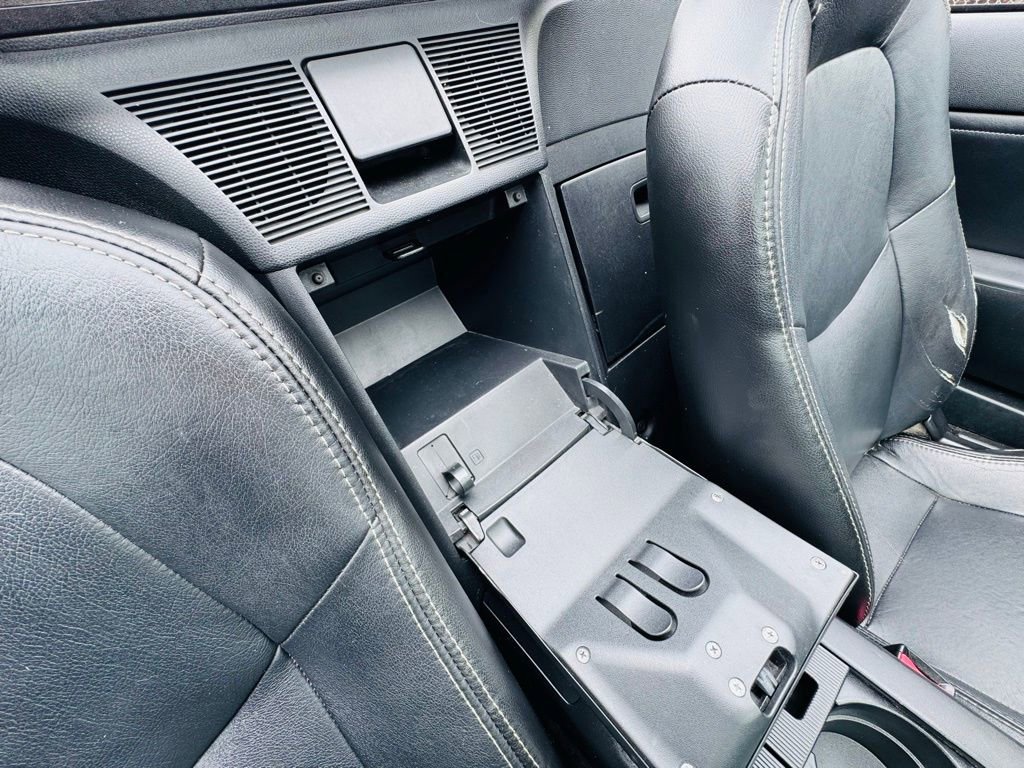 Used 2006 MAZDA MX-5 Miata Grand Touring RWD image 11