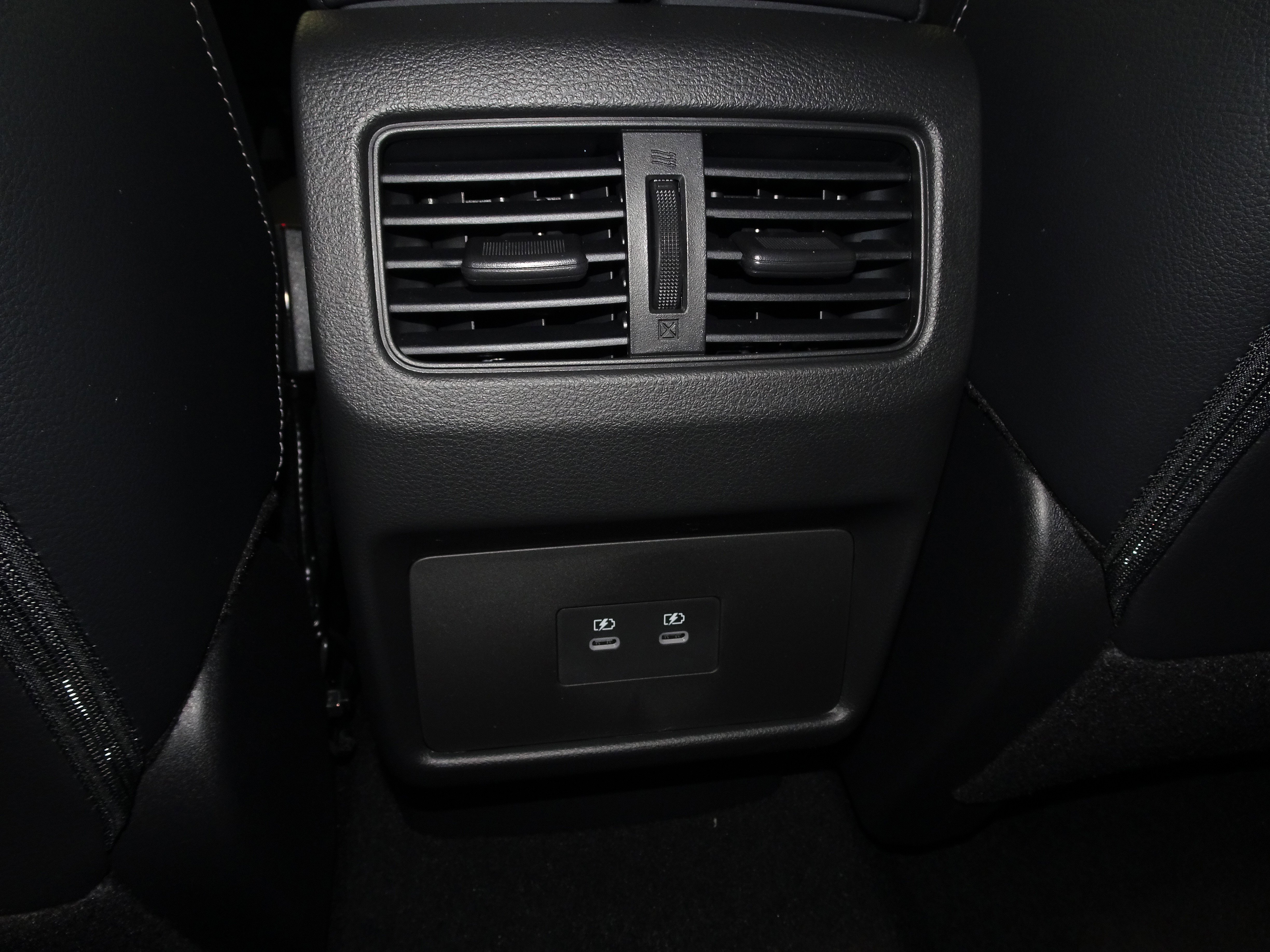 New 2025 Nissan Rogue SL image 37