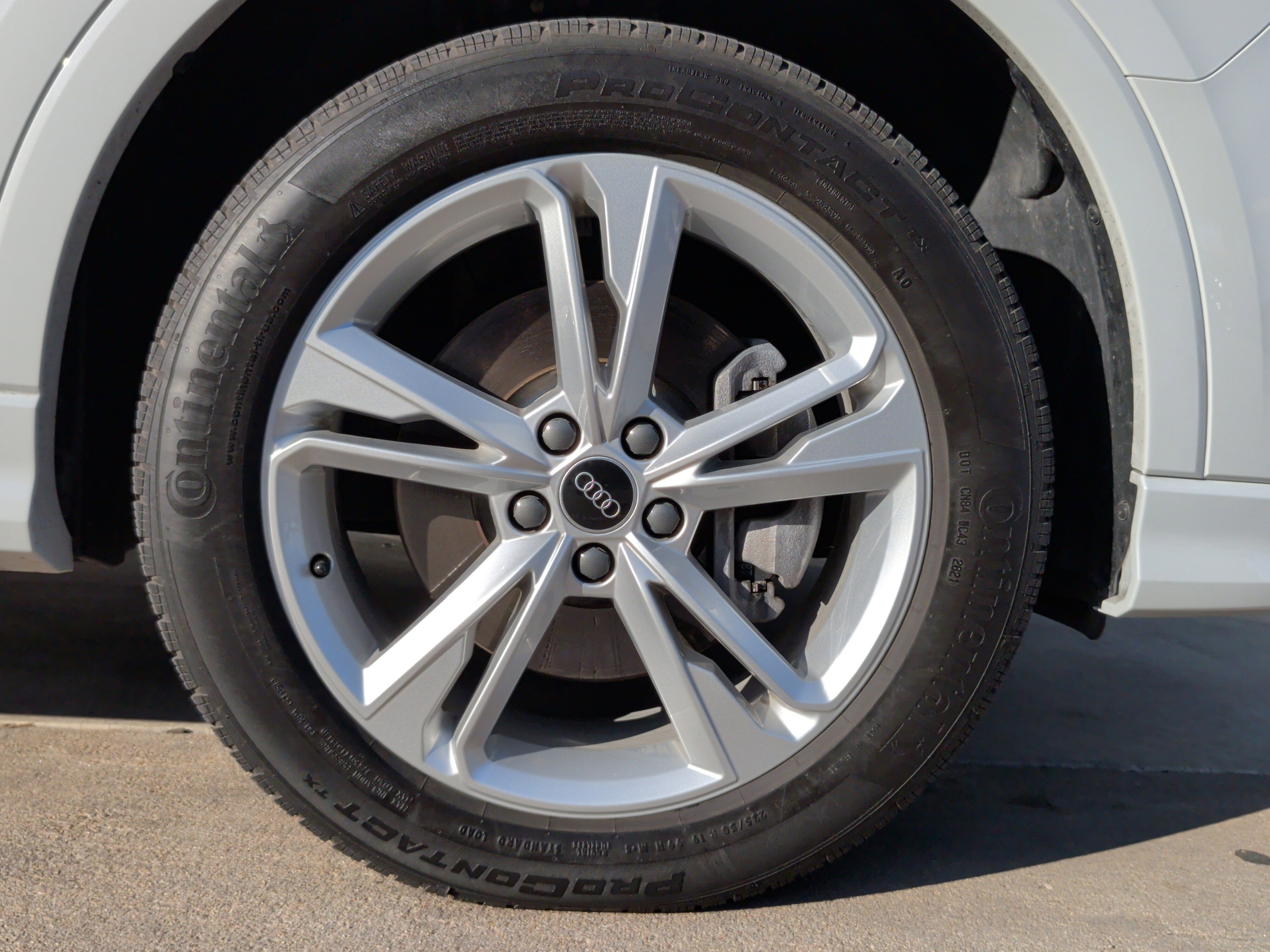 Certified 2022 Audi Q3 2.0T Premium w/ Convenience Package image 16