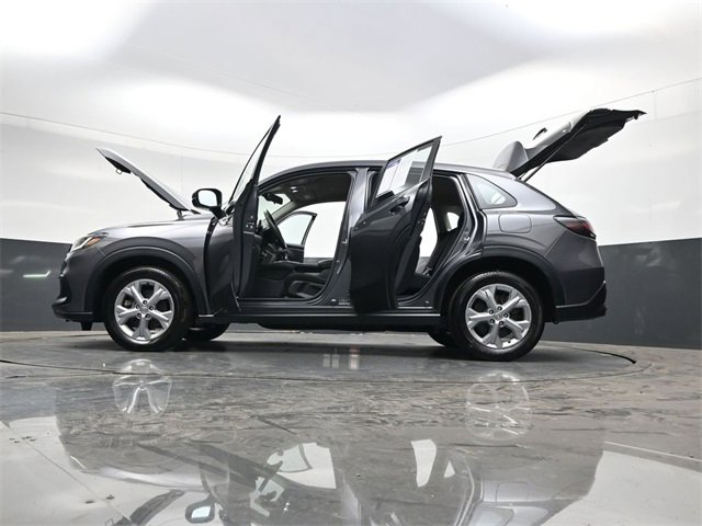 Used 2024 Honda HR-V LX image 48