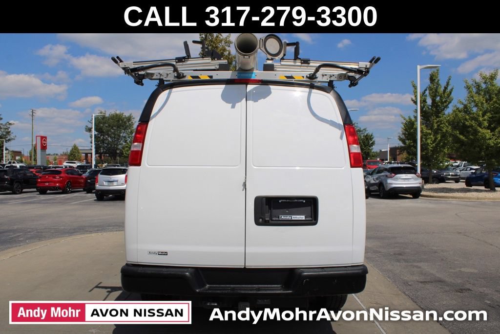 Used 2021 Chevrolet Express 2500 w/ Driver Convenience Package RWD image 8
