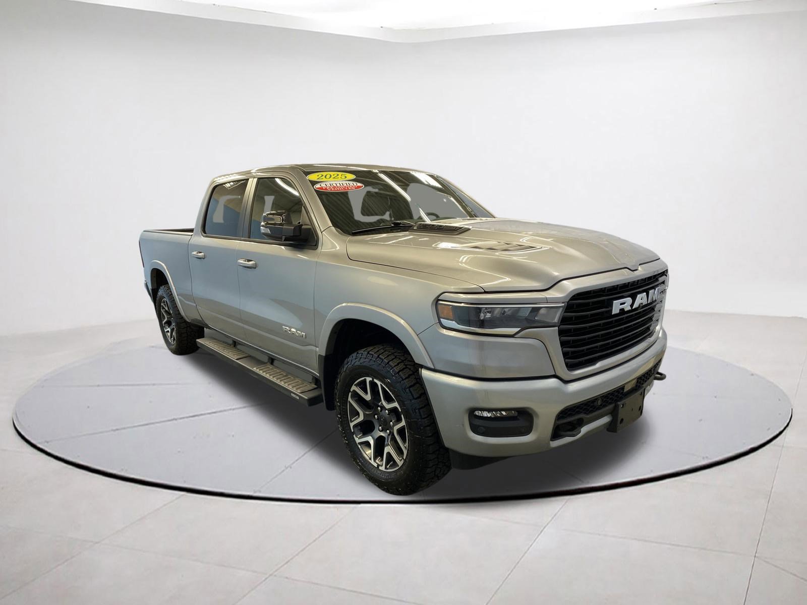 Used 2025 RAM 1500 Laramie w/ Sport Appearance Package