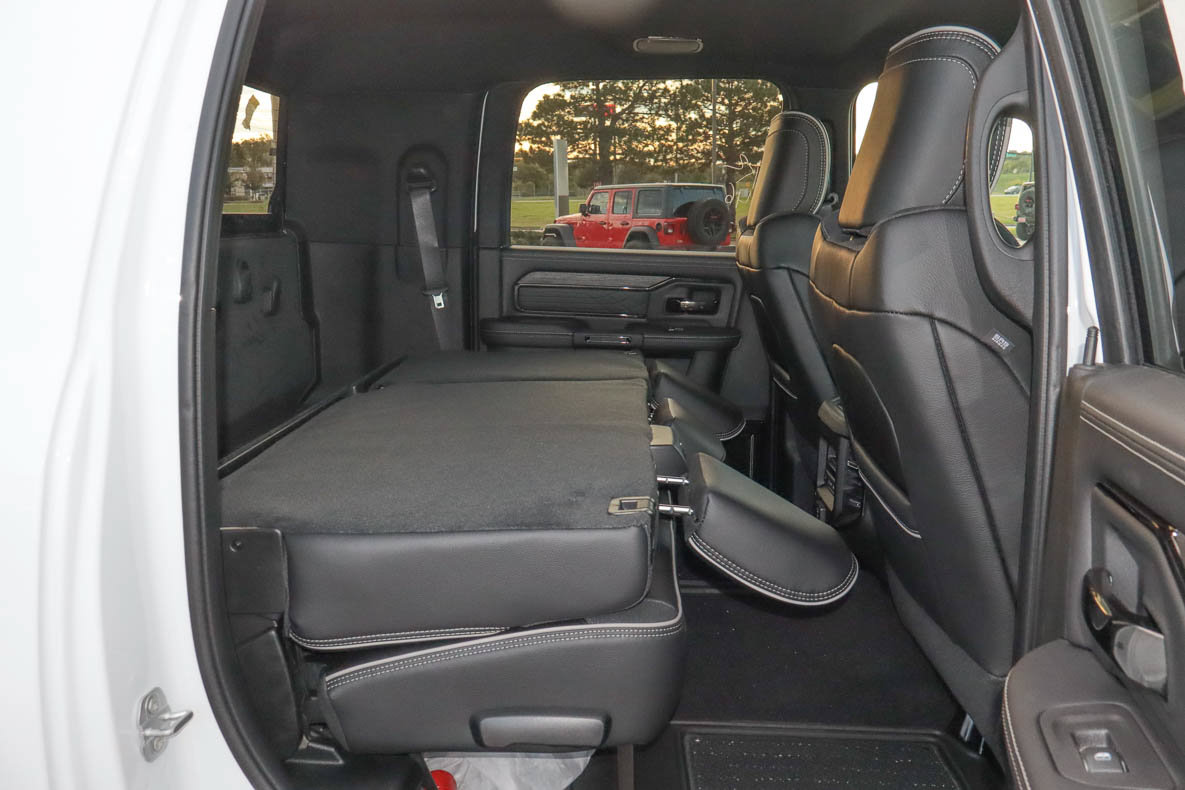 New 2027 RAM 3500 Limited AWD/4WD image 21
