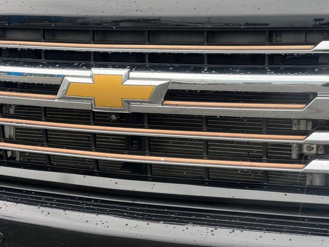 Used 2022 Chevrolet Silverado 2500 High Country w/ Z71 Off-Road Package AWD/4WD image 46