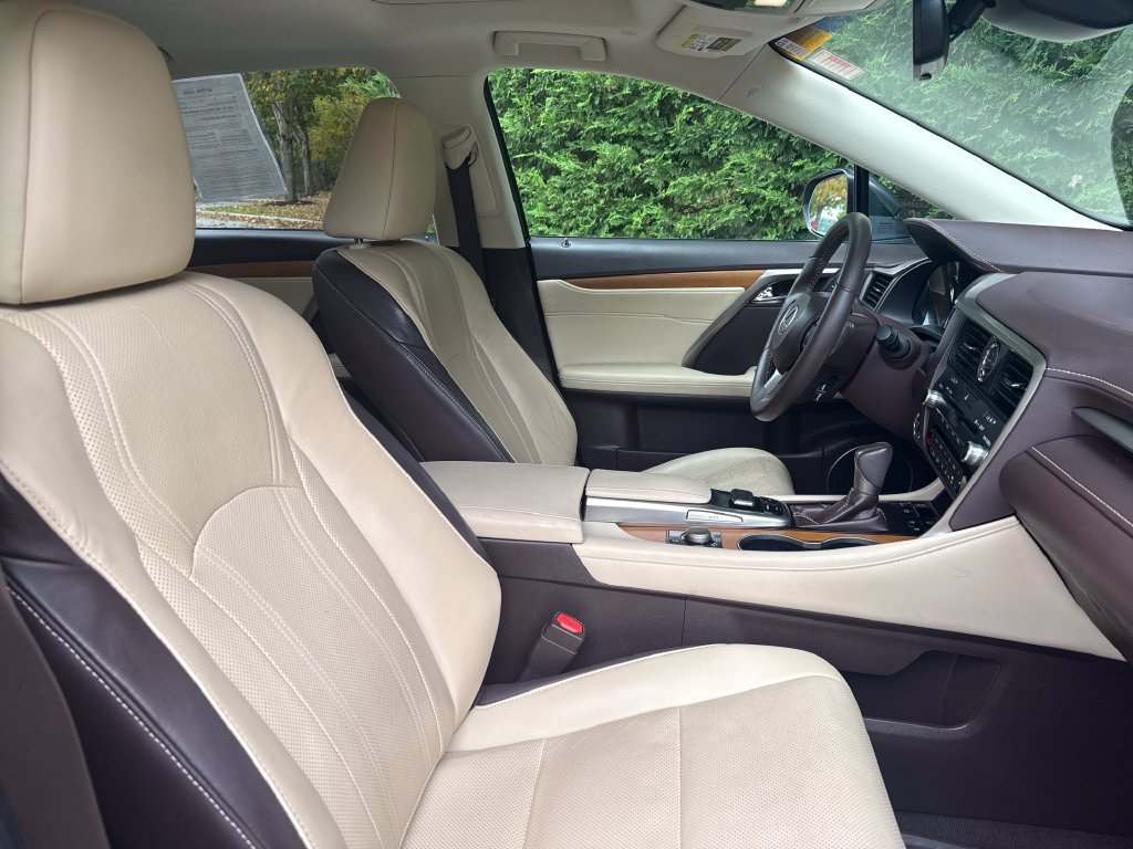 Used 2019 Lexus RX 450h AWD image 15