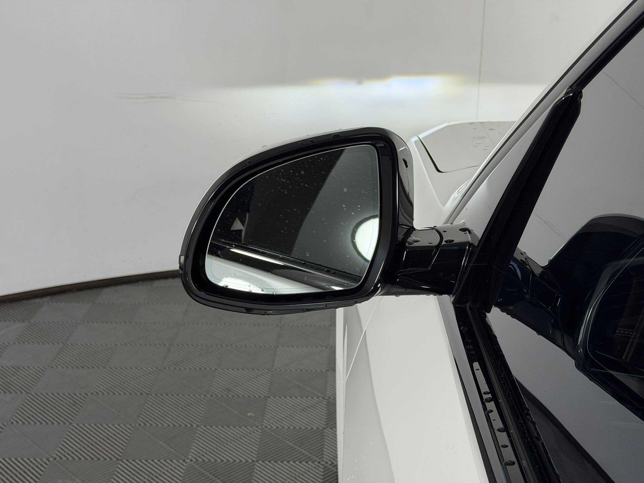 Used 2022 BMW X5 xDrive40i w/ M Sport Package image 23