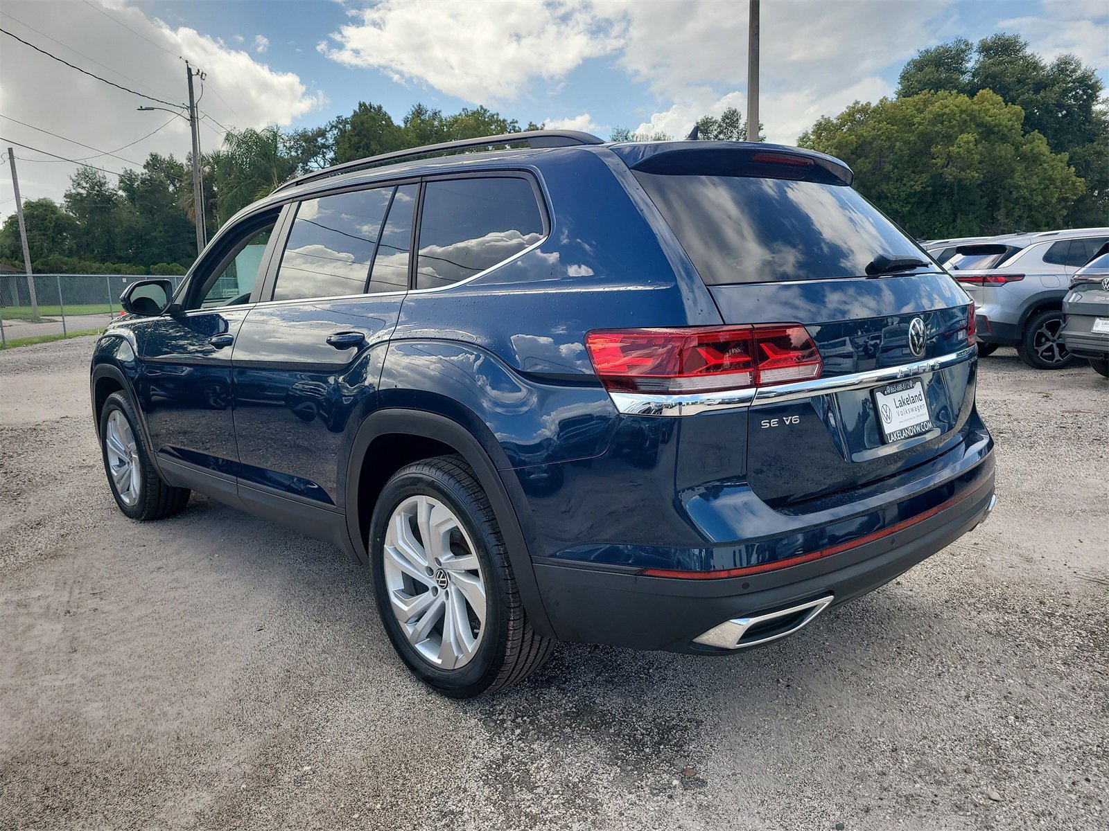 Used 2021 Volkswagen Atlas SE image 8