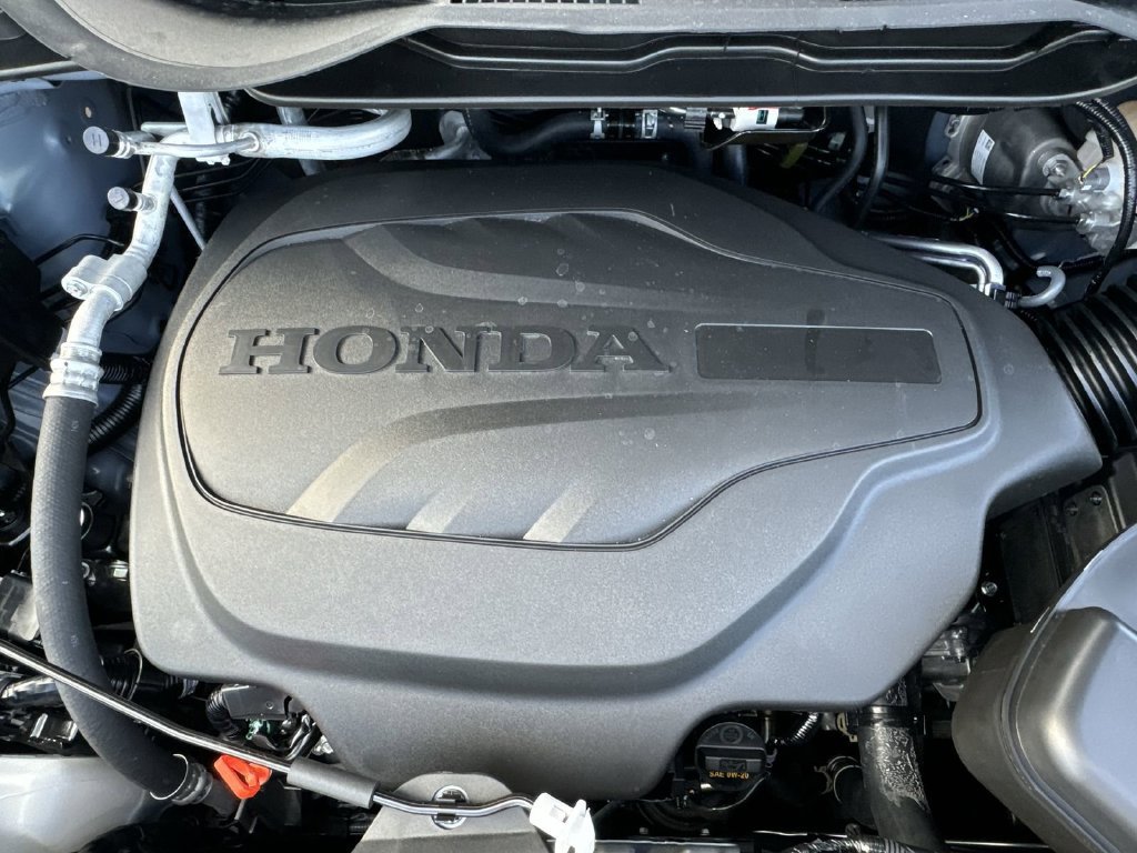 New 2027 Honda Odyssey Touring image 9