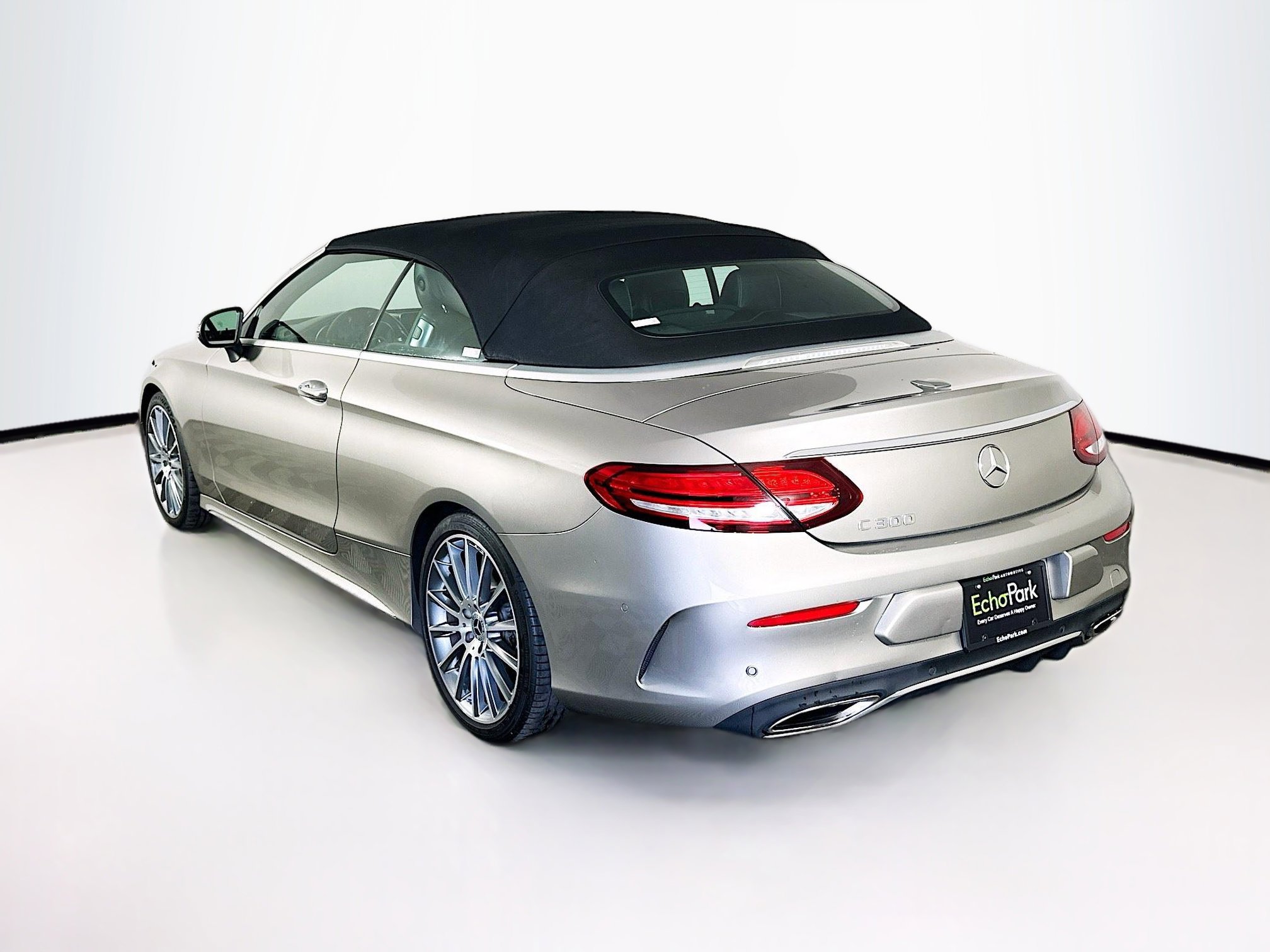 Used 2019 Mercedes-Benz C 300 Cabriolet image 5