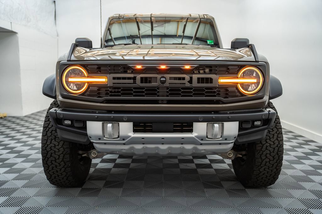 Used 2025 Ford Bronco Raptor AWD/4WD image 2