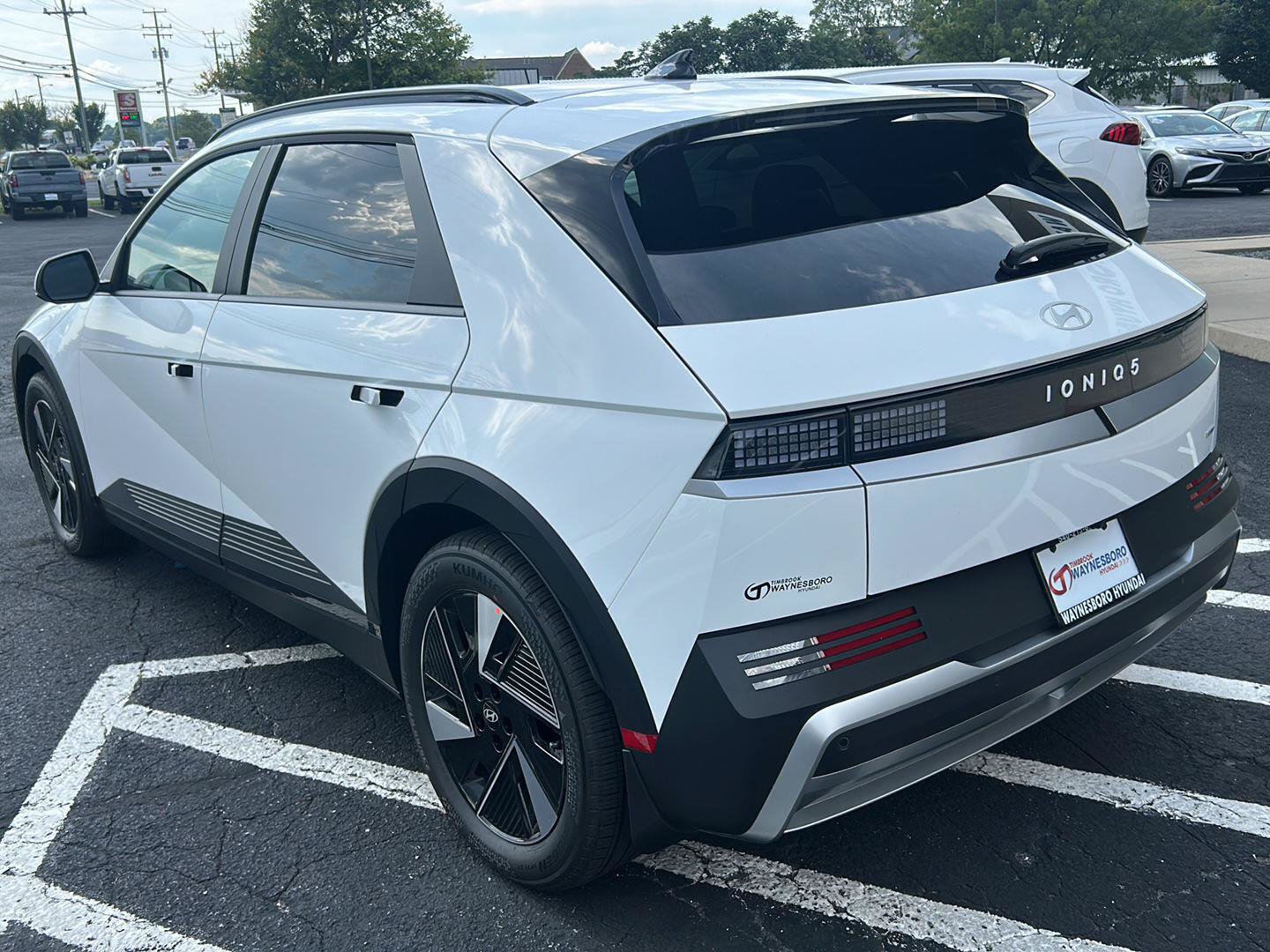 New 2027 Hyundai Ioniq 5 SEL AWD/4WD image 5