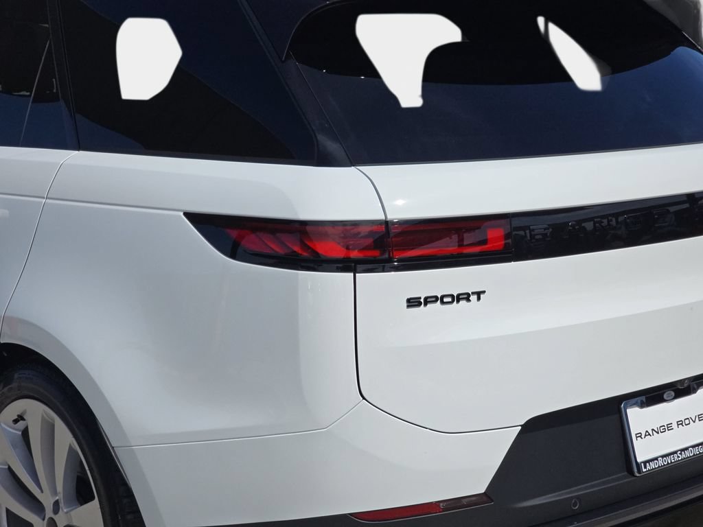 New 2027 Land Rover Range Rover Sport SE AWD/4WD image 37