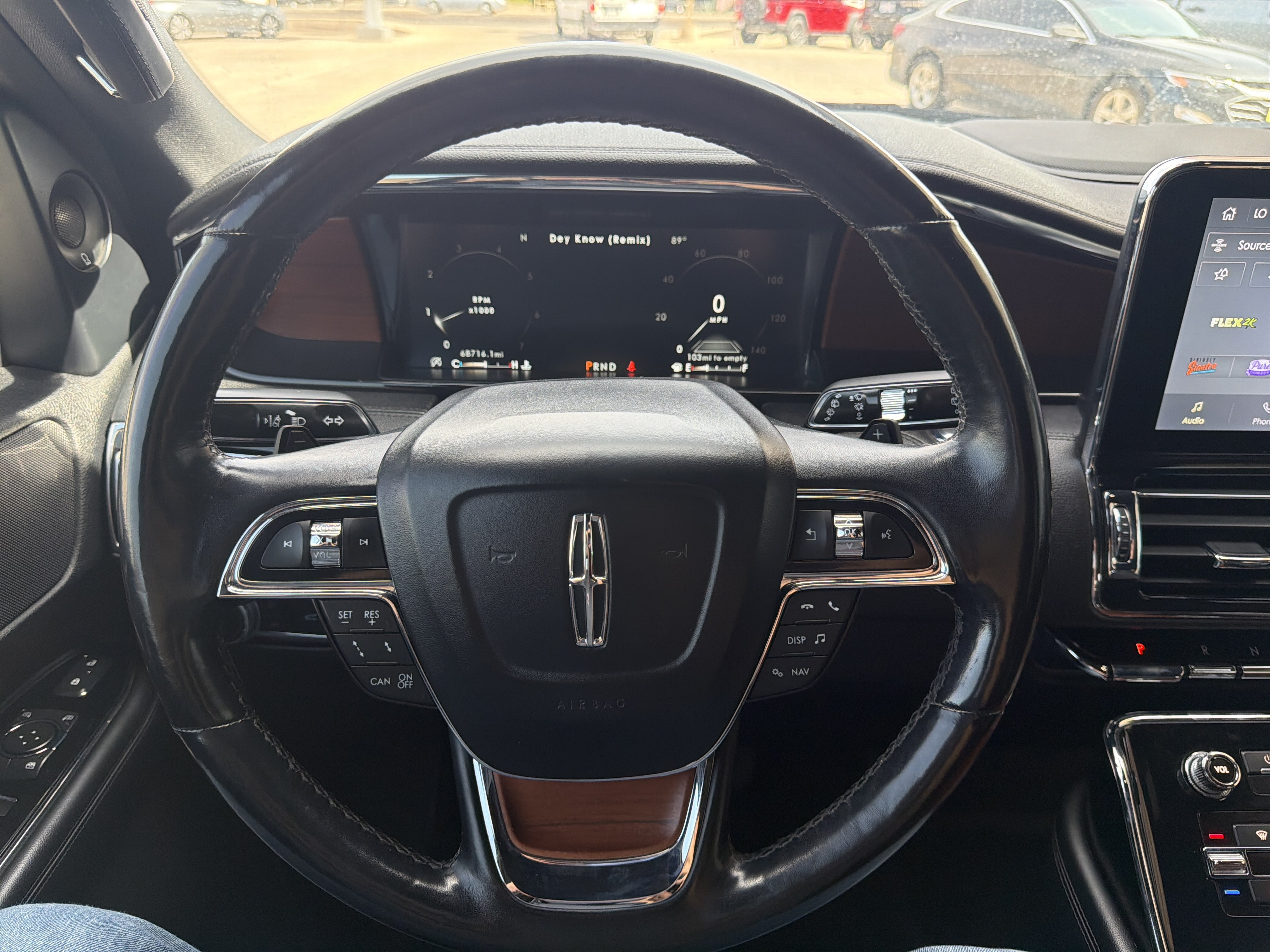 Used 2021 Lincoln Navigator Reserve RWD image 17