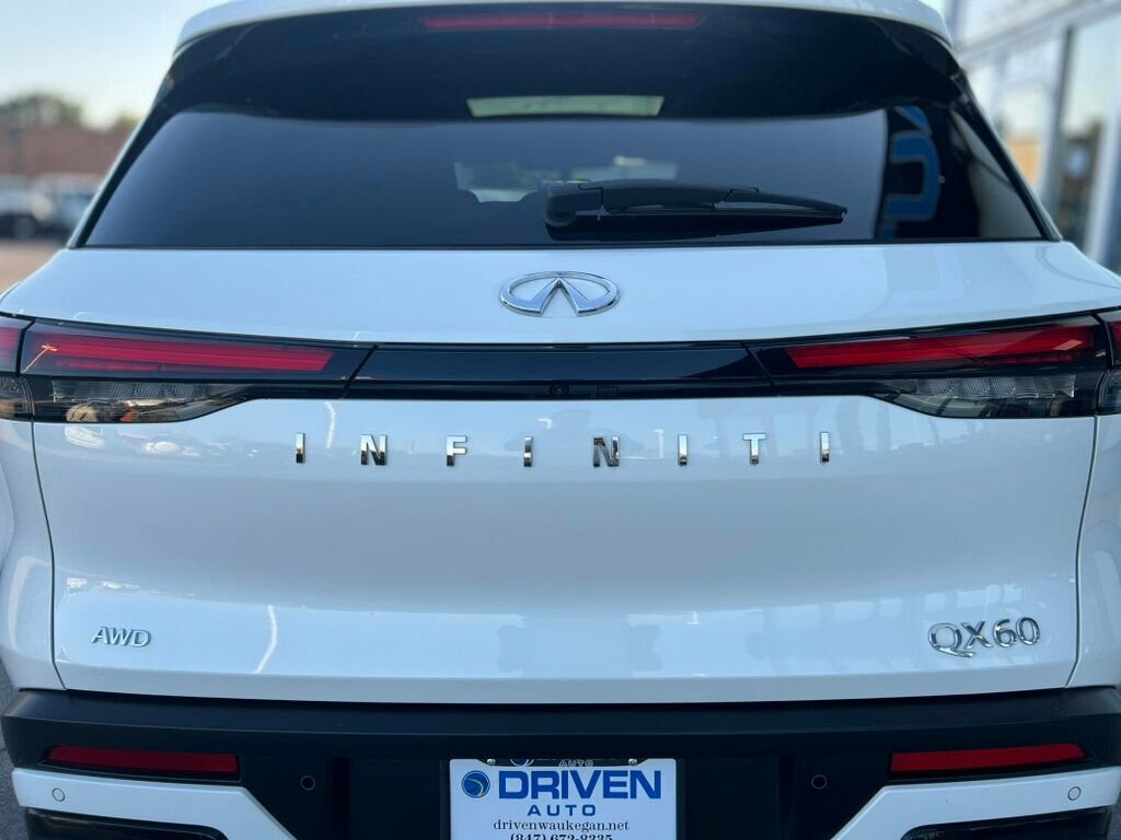 Used 2024 INFINITI QX60 Luxe w/ Vision Package image 43