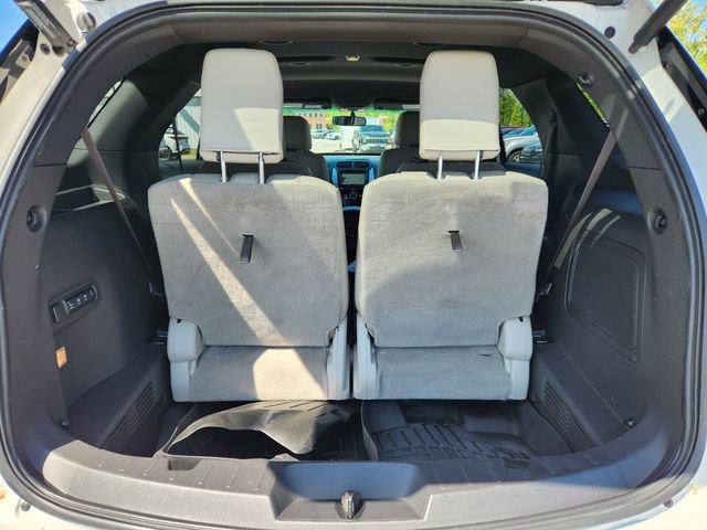 Used 2015 Ford Explorer Limited w/ Equipment Group 301A AWD/4WD image 17