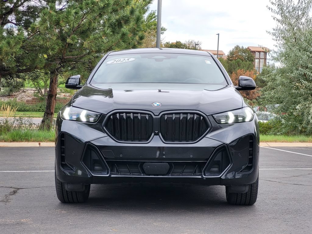 Used 2025 BMW X6 xDrive40i w/ Climate Comfort Package AWD/4WD image 2