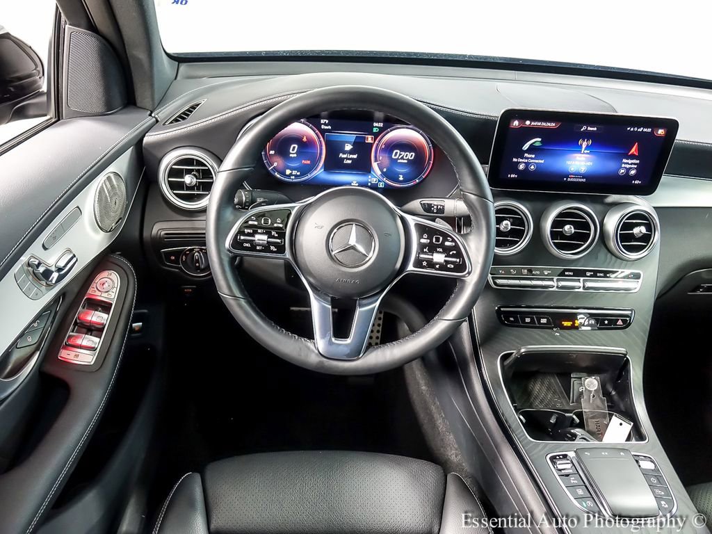 Used 2023 Mercedes-Benz GLC 300 4MATIC Coupe image 13