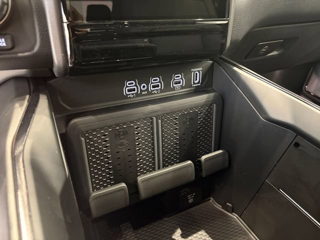 New 2026 RAM 1500 Rebel w/ Rebel Level 2 Equipment Group AWD/4WD image 30