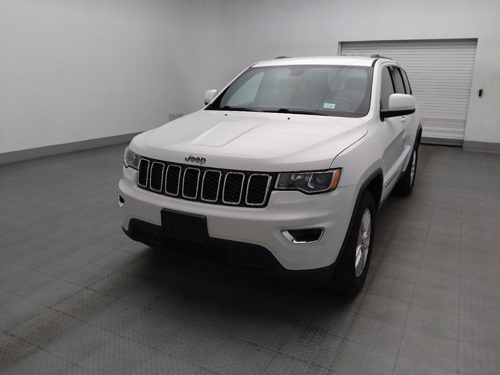 Used 2018 Jeep Grand Cherokee Laredo AWD/4WD image 15