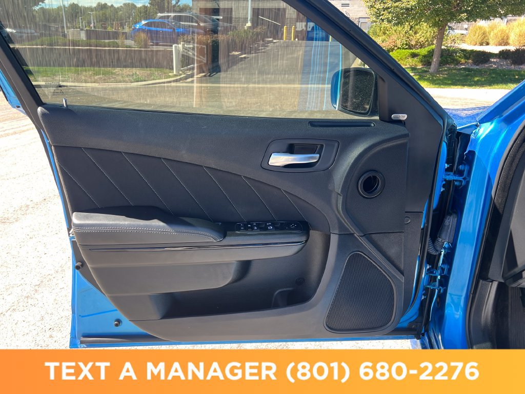 Used 2023 Dodge Charger R/T w/ Blacktop Package RWD image 12