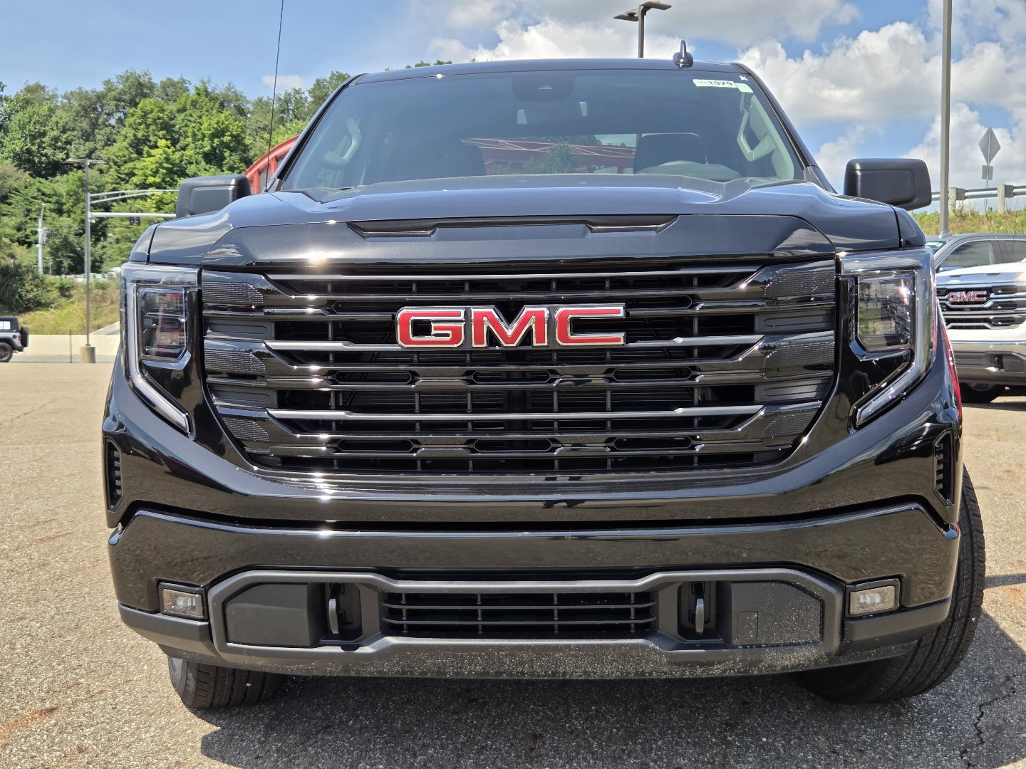 New 2026 GMC Sierra 1500 Elevation AWD/4WD image 13