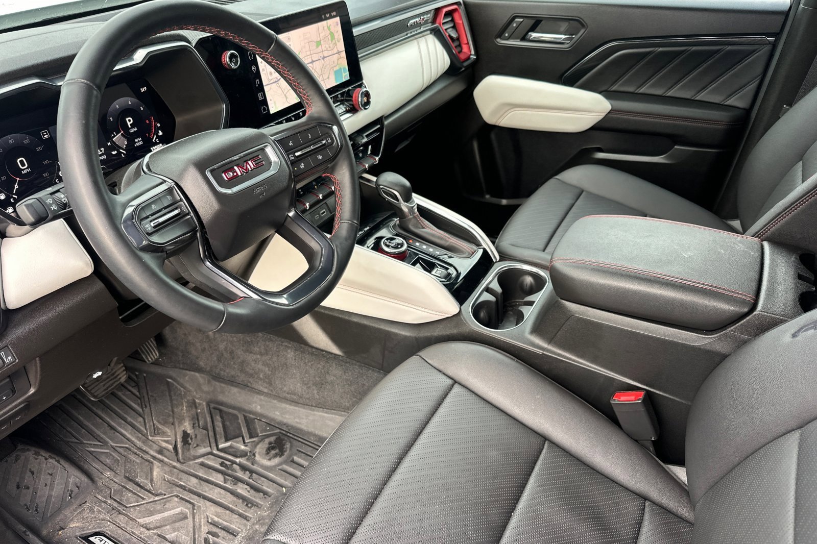 Used 2023 GMC Canyon AT4X w/ Edition 1 image 10