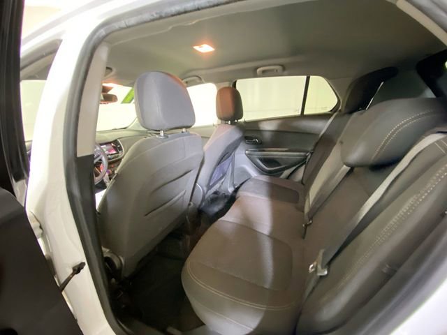 Used 2021 Chevrolet Trax LS w/ Tint and Cruise Package image 29