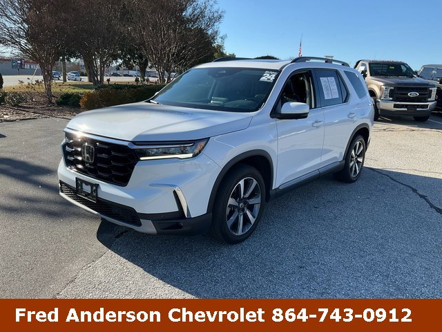 Used 2024 Honda Pilot Elite