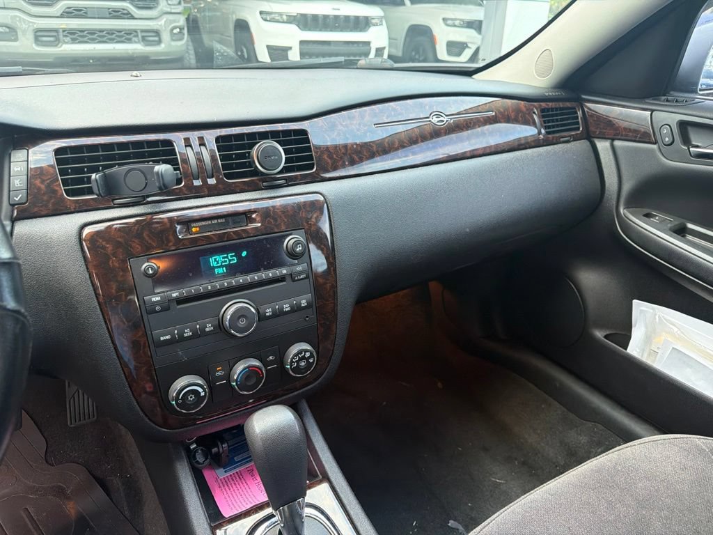 Used 2012 Chevrolet Impala LS FWD image 7