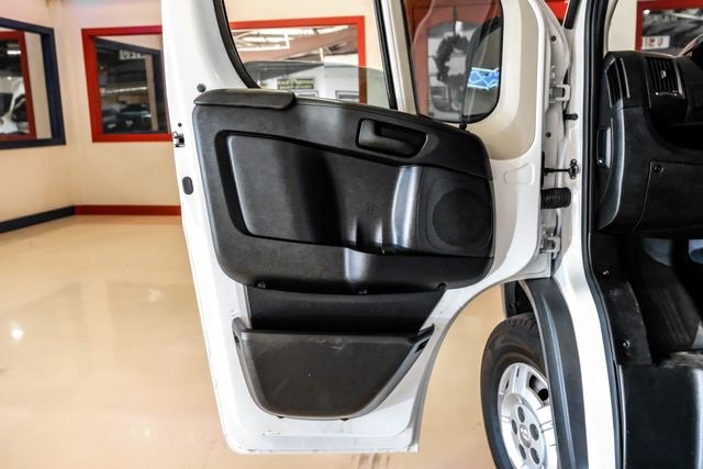Used 2017 RAM ProMaster 1500 w/ Interior Convenience Group image 31