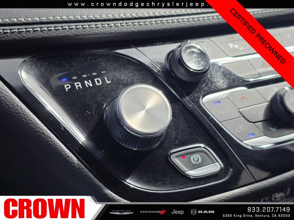 Certified 2024 Chrysler Pacifica Select image 28
