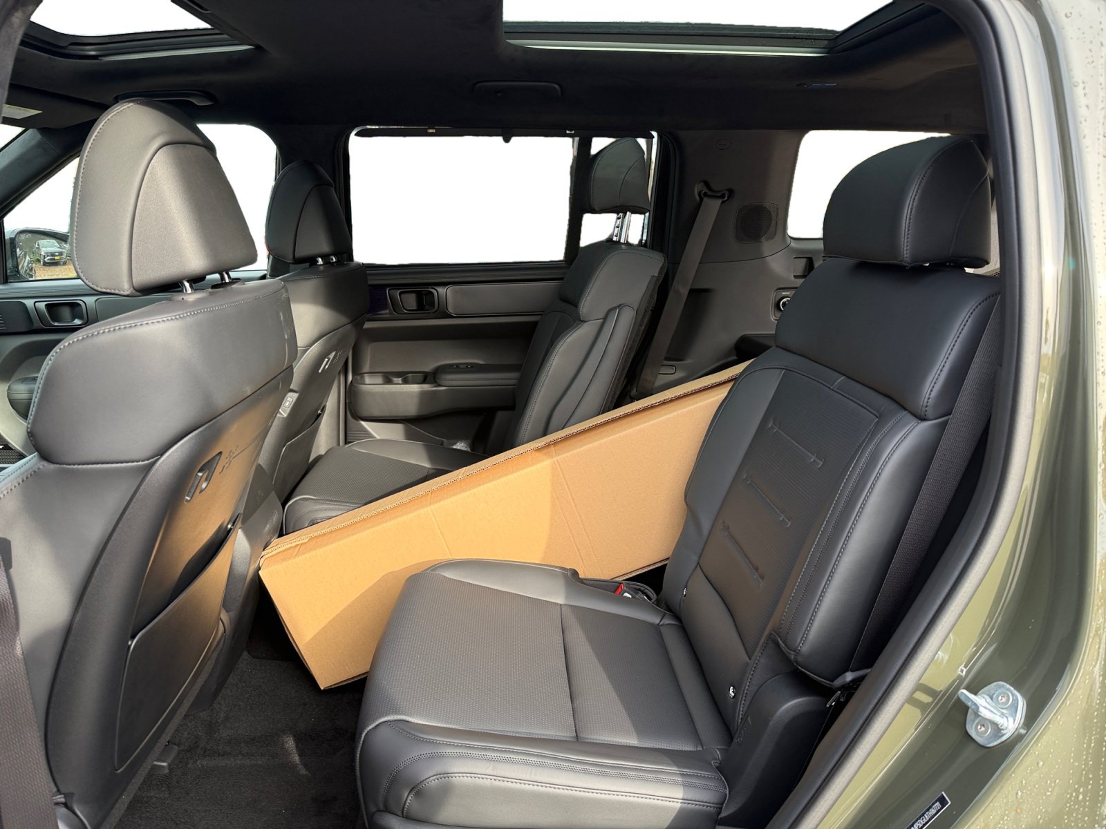 New 2026 Hyundai Santa Fe Calligraphy AWD/4WD image 16