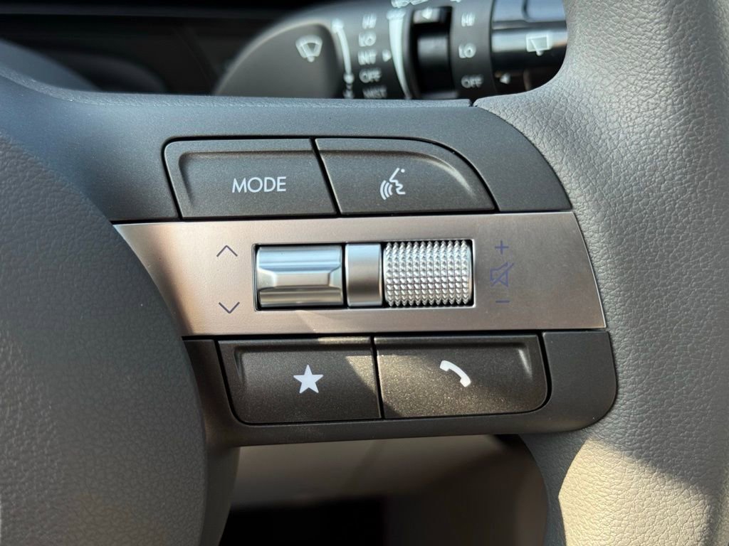 Used 2026 Hyundai Kona SE image 21